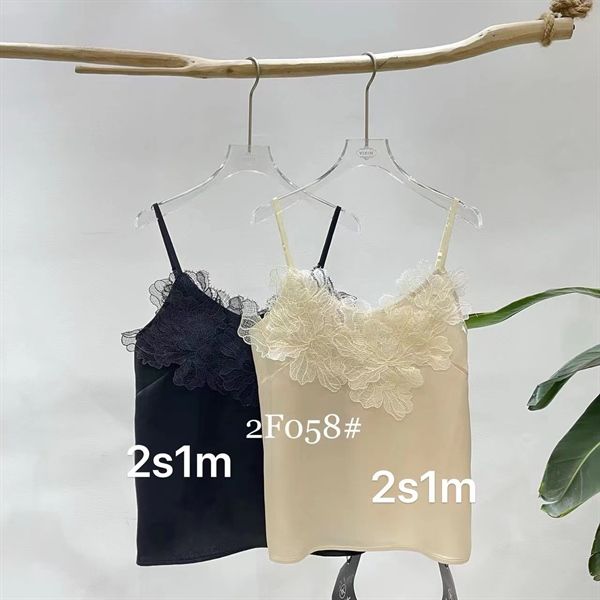 Áo 2 dây lụa đính ren (*)