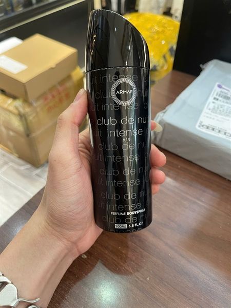 MK Xịt body amaf nam