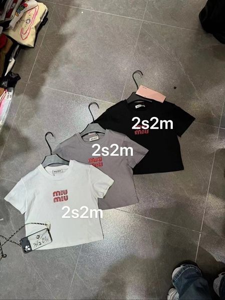 ANTN phông Miu croptop đá đỏ ngực (*)