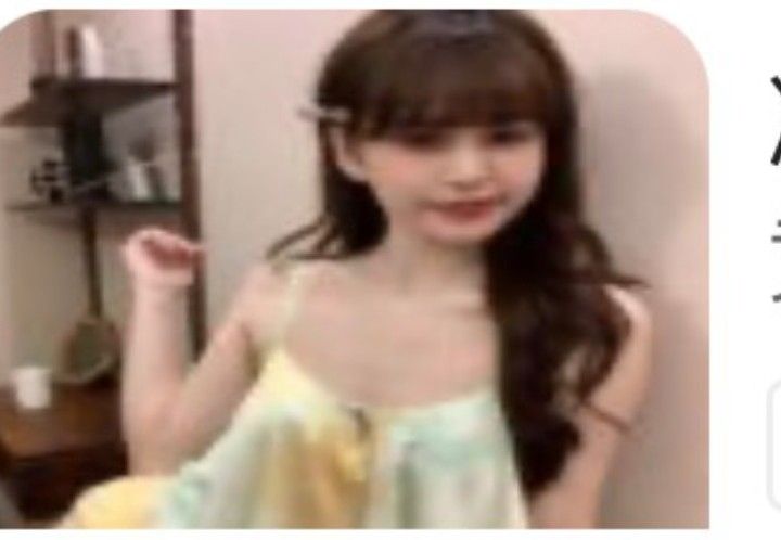 Set pzm lụa đùi áo 2 dây loang (8336)