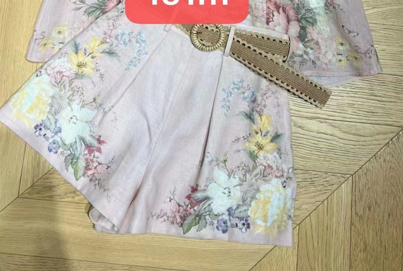 Quần sooc Zim hoa tím kèm belt (*)
