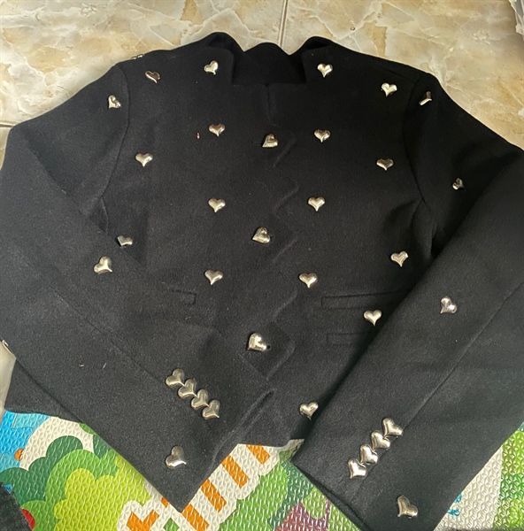AKN dạ đính tim bạc