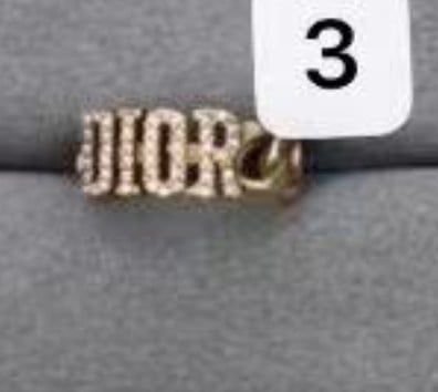 Nhẫn D chữ Dior đá