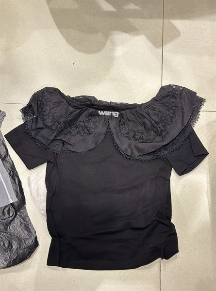 ANTN Miu cổ sen viền ren