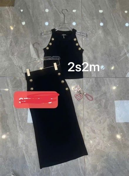 Set Balmain len akn cvd cúc vàng