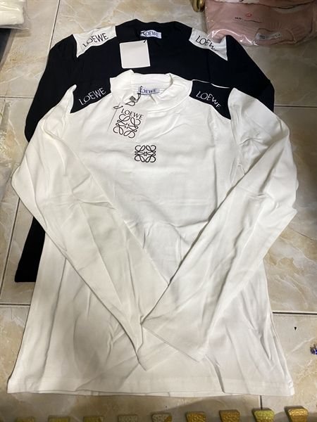 ADTN Loewe logo ngực phối vai