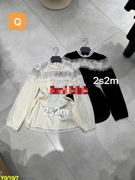 ADTN nhung cổ bèo ren hoa ngang ngực