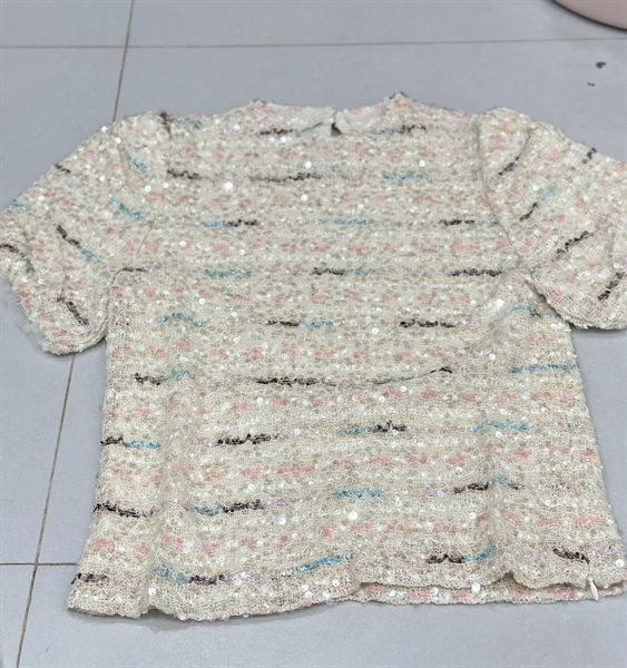 ANTN len đính cườm màu
