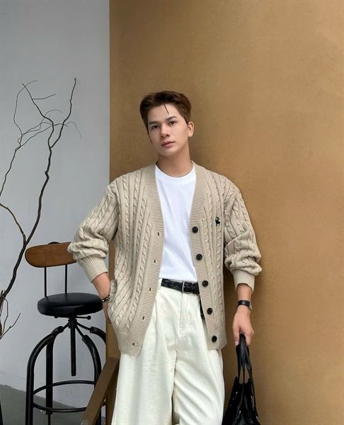 MK AK Cardigan QC 5318 Logo Ngực