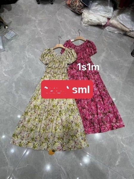 Váy trễ vai chun eo hoa hồng nhí (*)
