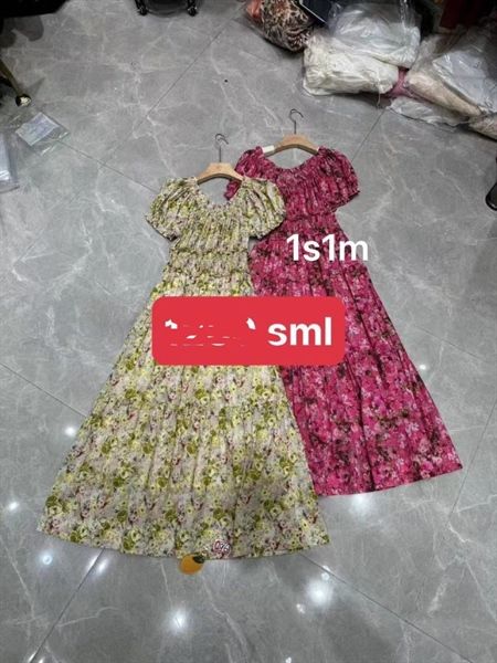 Váy trễ vai chun eo hoa hồng nhí (*)