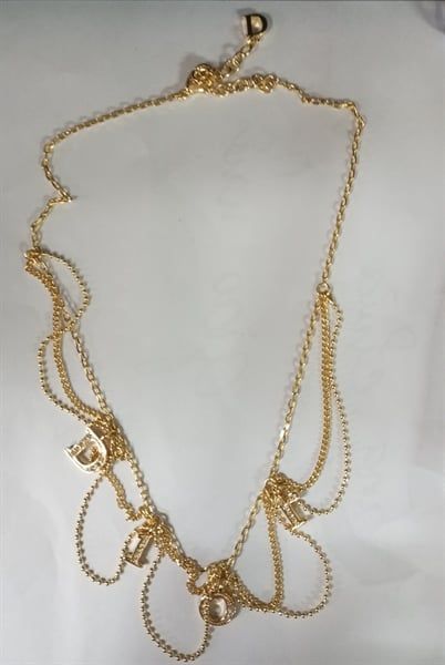 VC D dây mảng nhiều sợi rủ chữ Dior đá