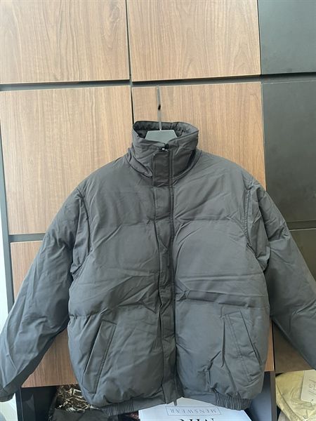 MK AK Phao SC Essentials Cổ Đứng
