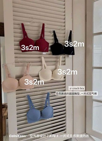 Áo lót Calnikean đúc chữ cạnh (A76)