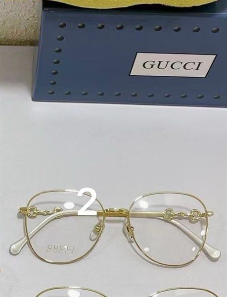 Kính Gucci mắt nhỏ gọng KL vàng