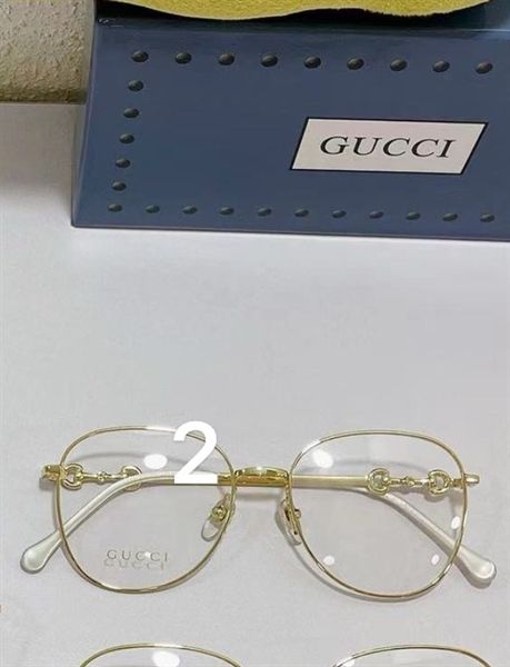 Kính Gucci mắt nhỏ gọng KL vàng
