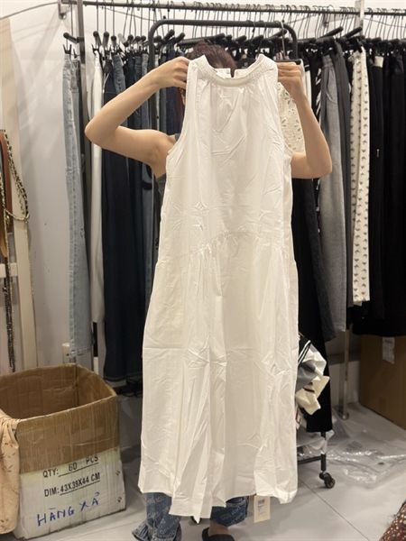 Váy dài khoét nách bồng (H)