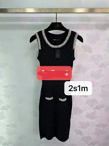 Váy len Maje khoét nách trám viền ngọc (*)