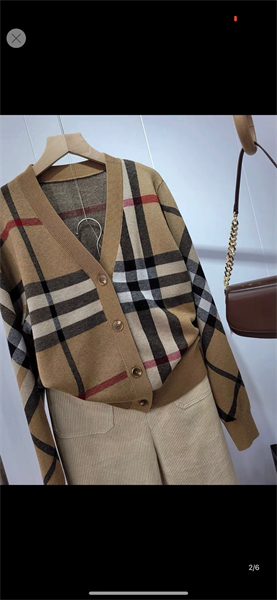 AKN cardigan BBR