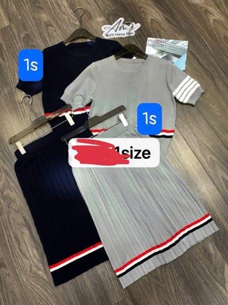 Set Thom len ant cổ tròn cv xếp li lỡ