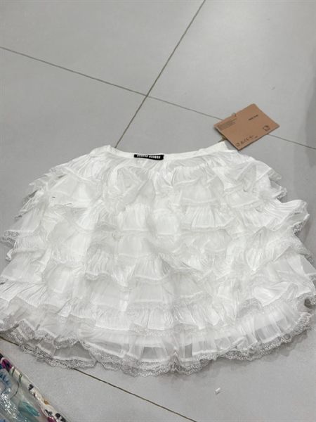 CVN Miu ren bèo tầng