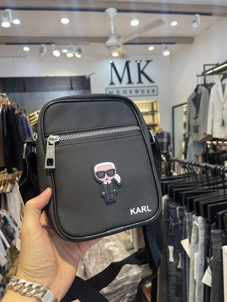 MK Túi Đeo Chéo Karl Hình Người Nhỏ