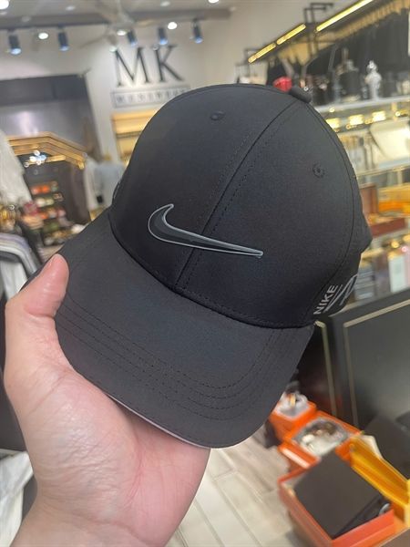 Mũ Nike Logo 25