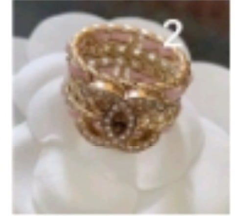 Nhẫn C chocker bện hồng