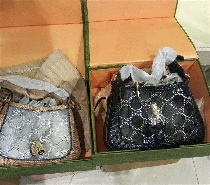Túi xách Gucci lưới đá - Sz 19