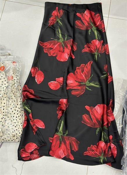 CVD lụa hoa đỏ