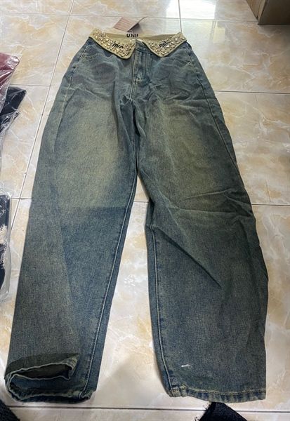 QD jean Miu cạp phối viền đá