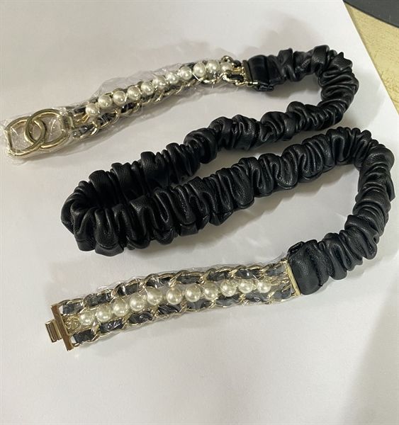 TL C da chun mặt chữ nhật đính ngọc