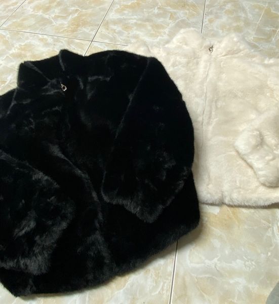 AKN lông trơn khóa bạc