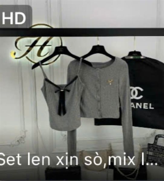 Set áo len 2 món áo 2 dây gắn nơ (V)