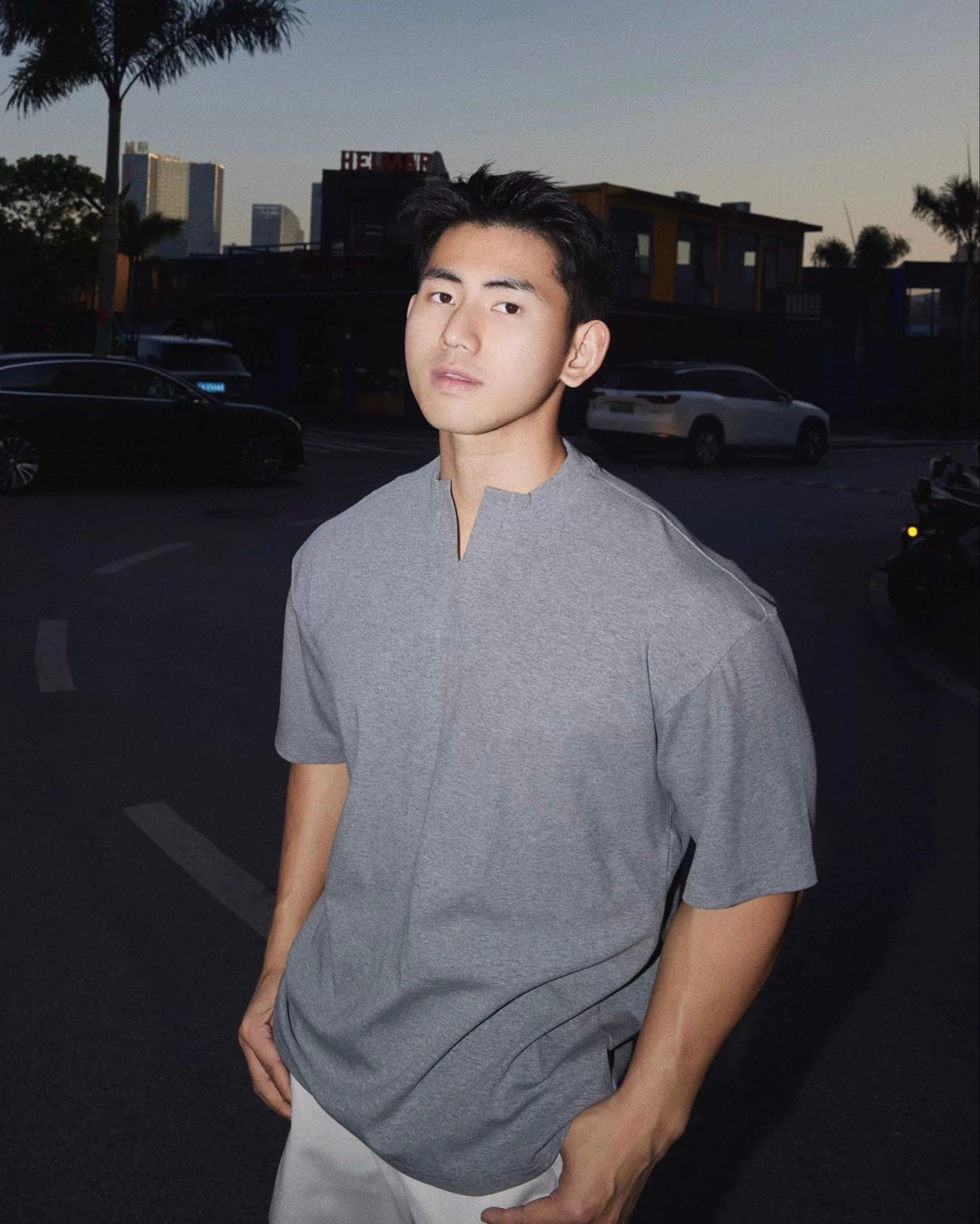 T-SHIRT 2600 GREY