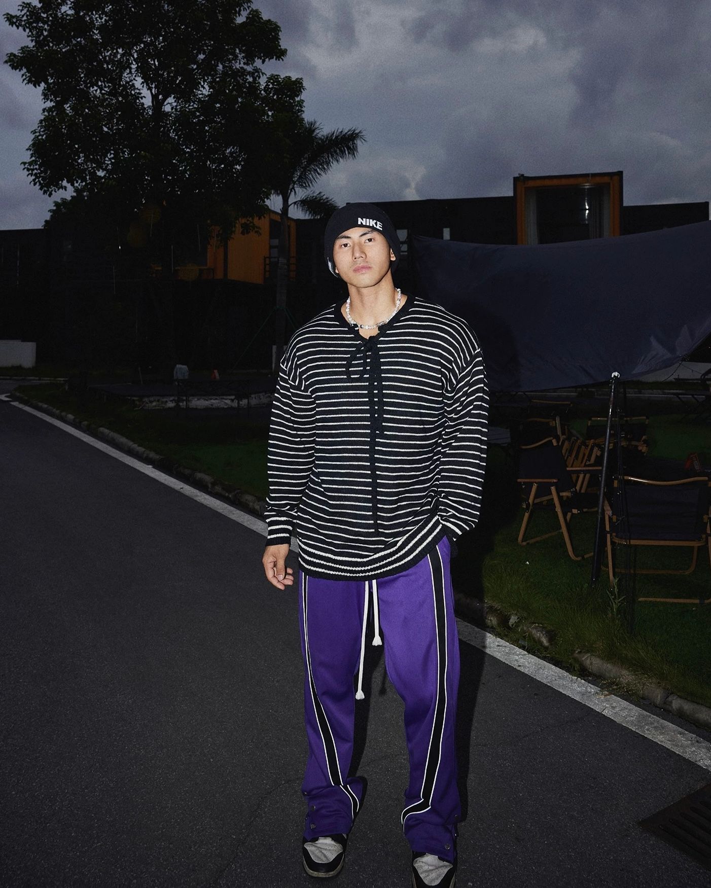 ÁO SWEATER 81131 ĐEN