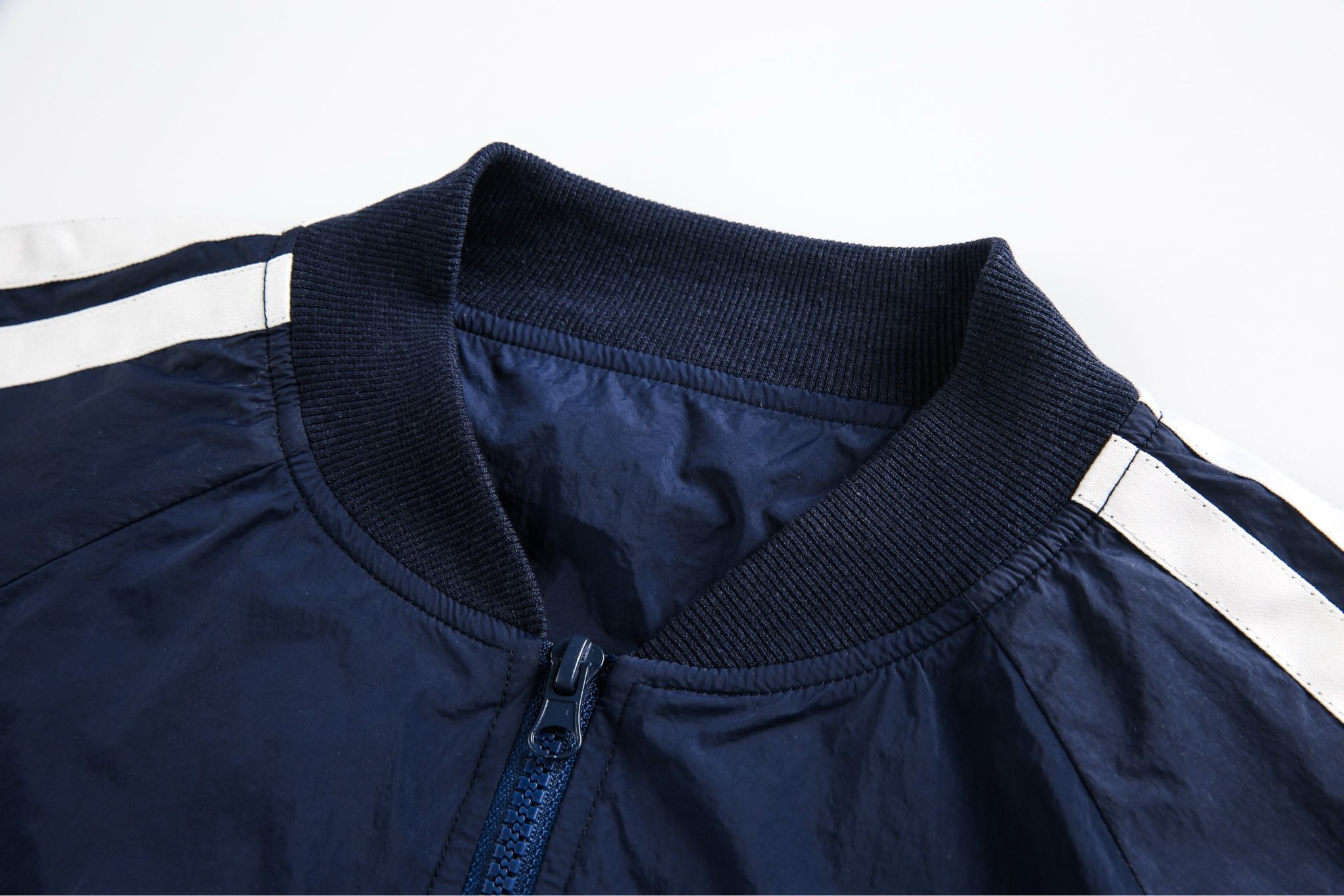 WINDBREAKER F08 DARK BLUE