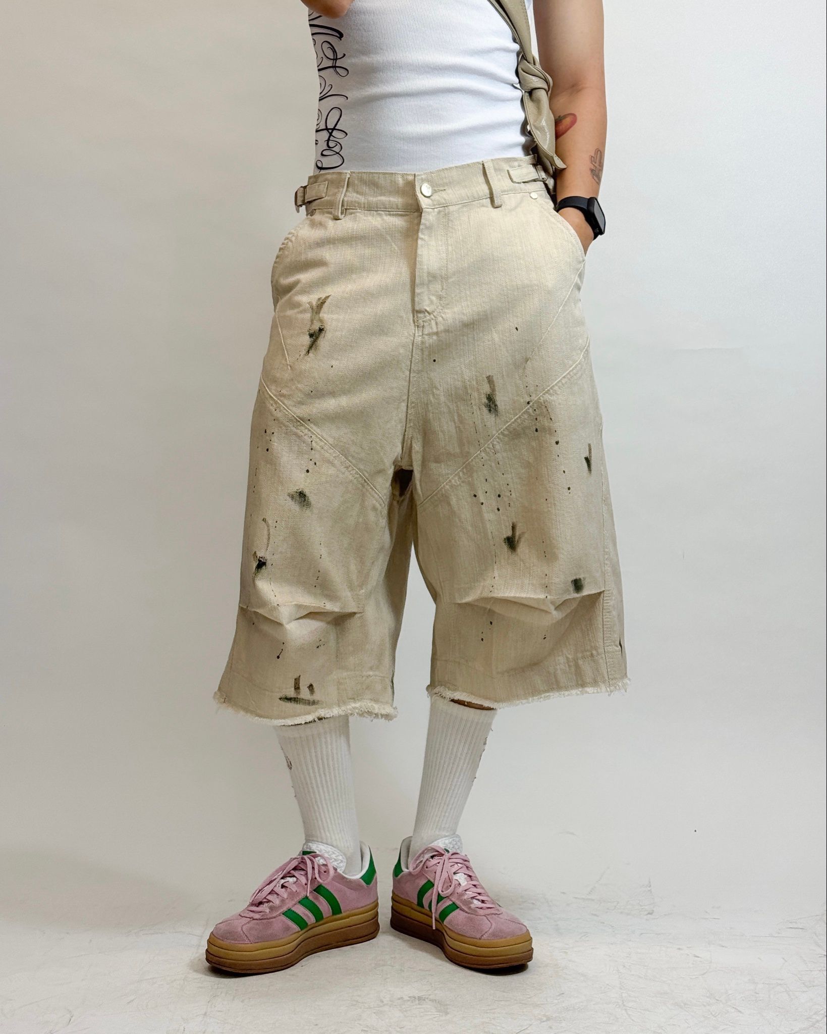 CARPENTER SHORT 1035