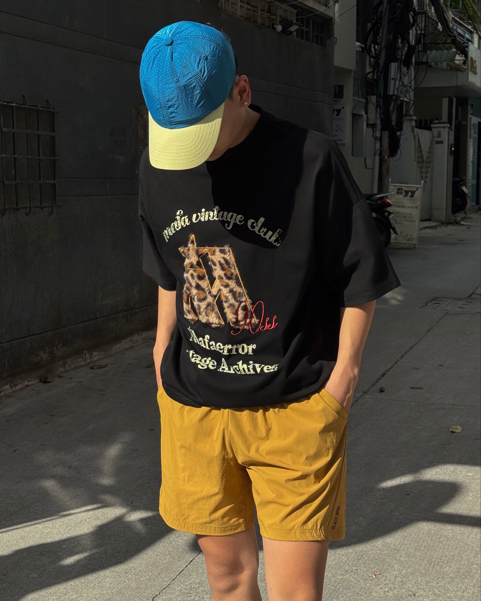 SHORT 667 YELLOW