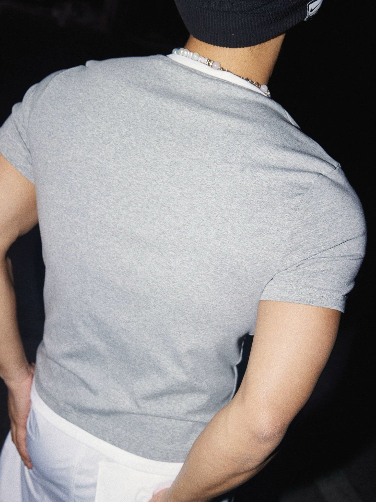 T-SHIRT 83 XÁM
