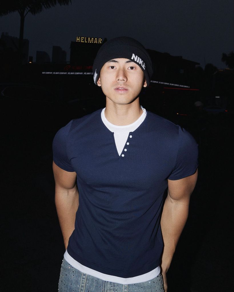 T-SHIRT 83 XANH ĐEN