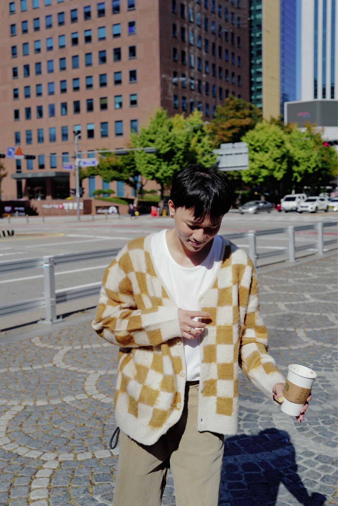 ÁO CARDIGAN 65103 CARÔ VÀNG