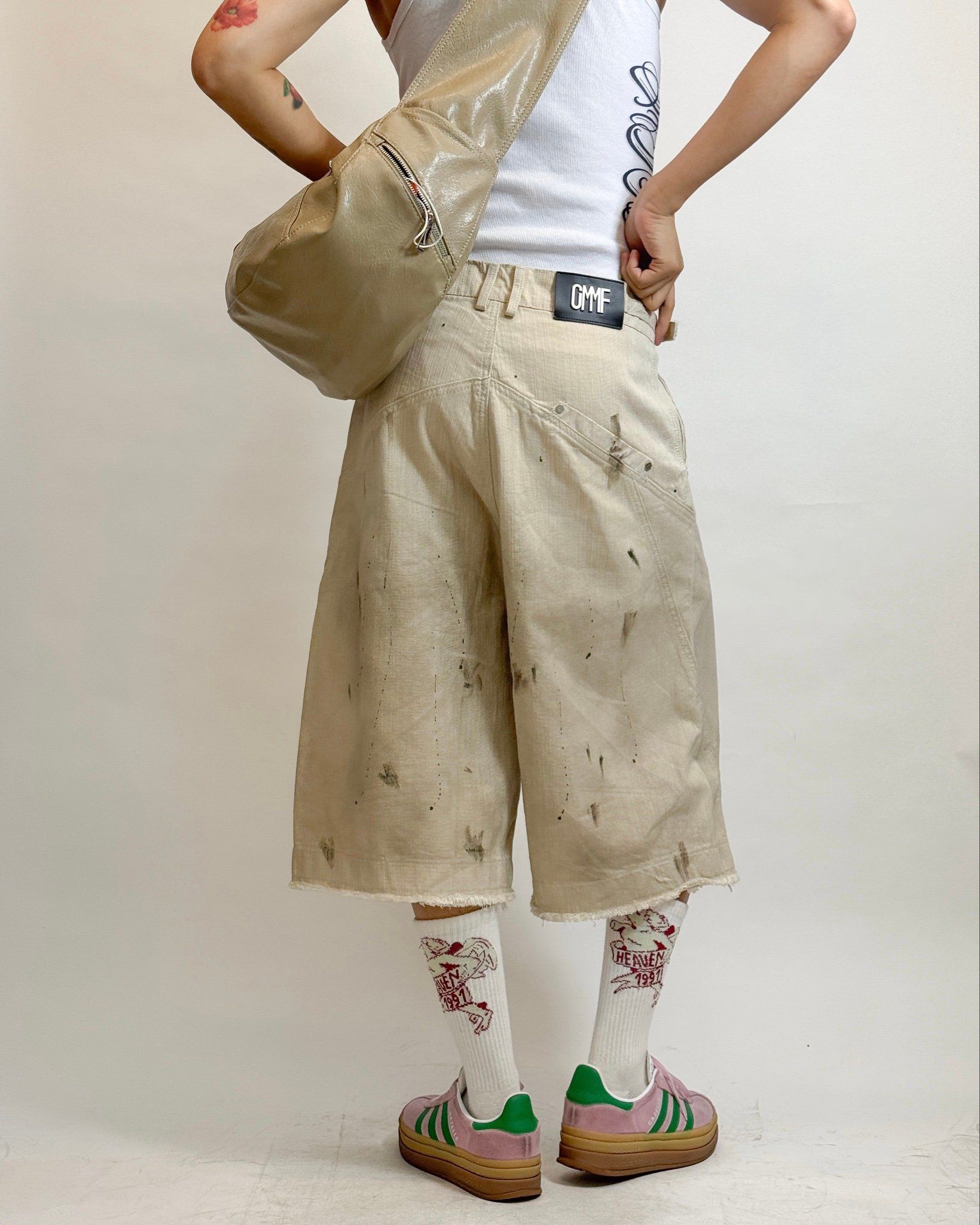 CARPENTER SHORT 1035