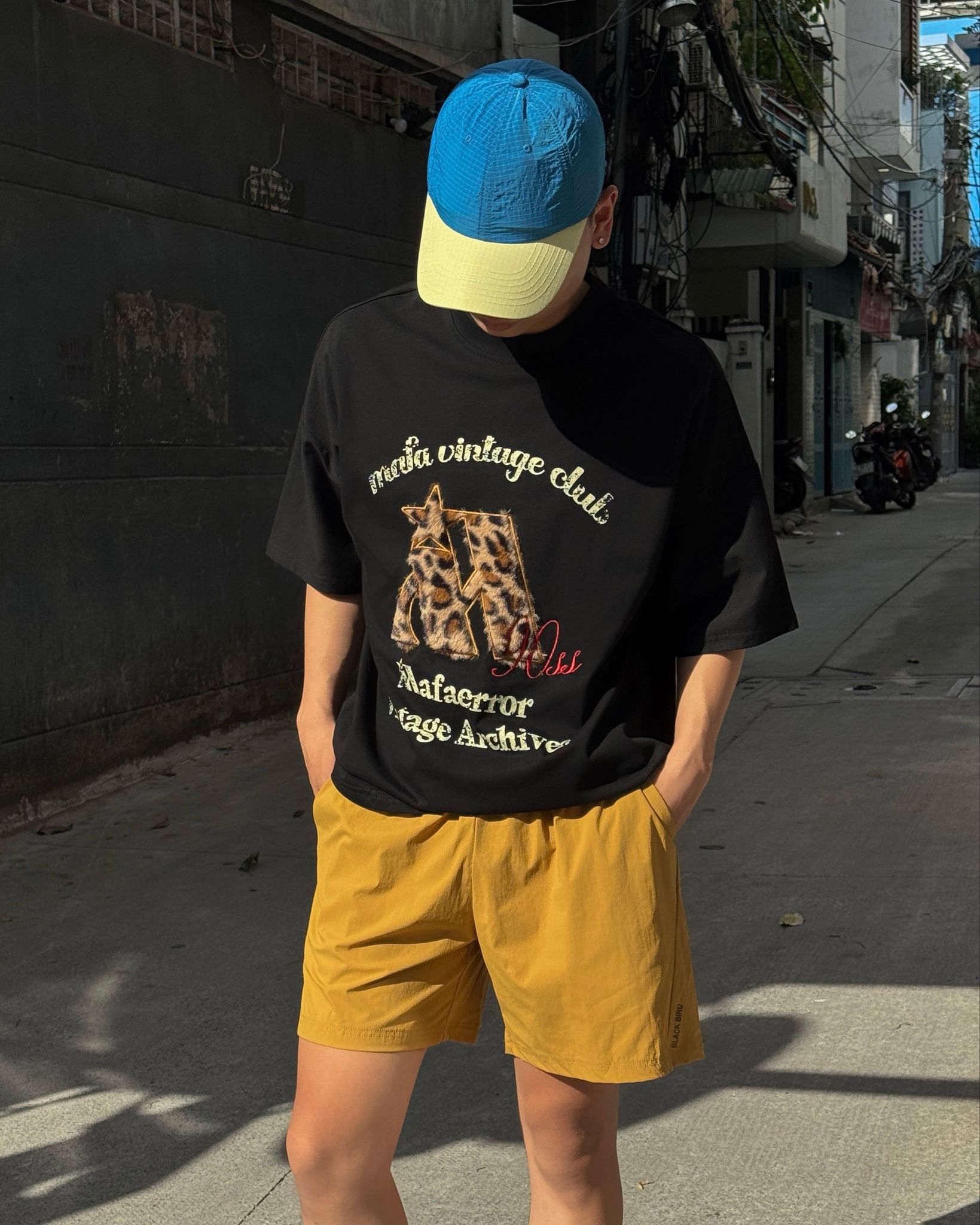 SHORT 667 YELLOW