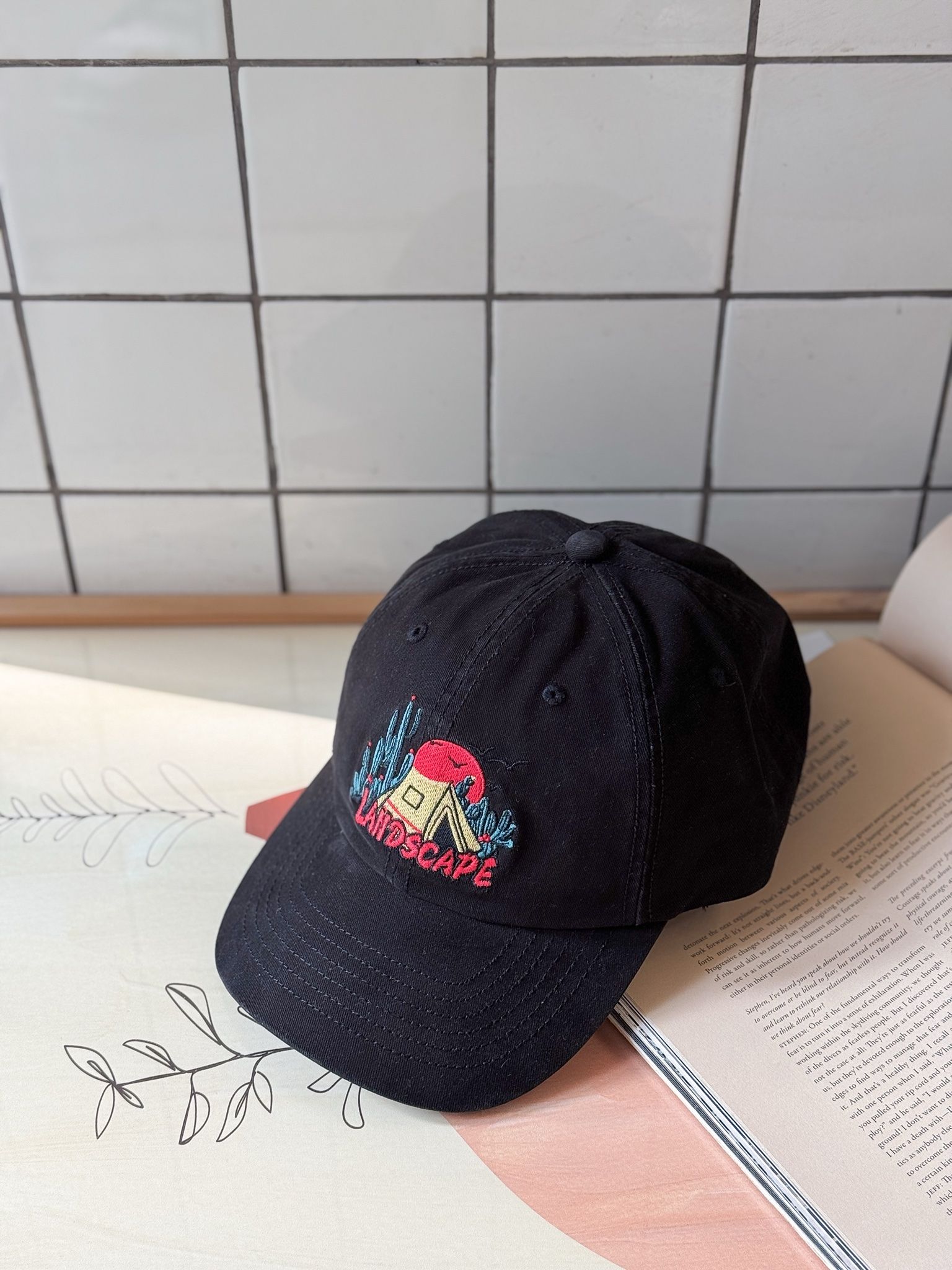 CAP LANDSCAPE BLACK
