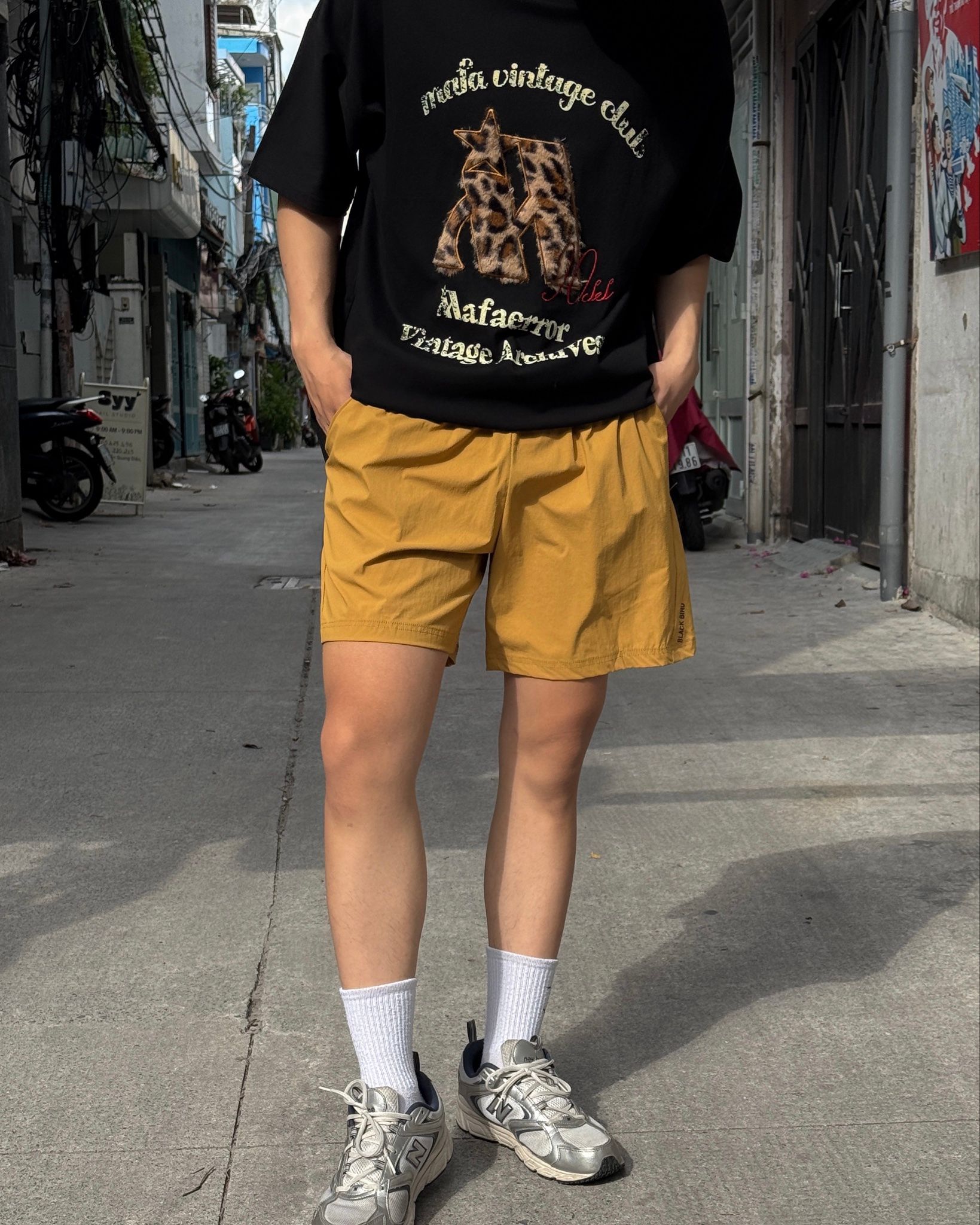 SHORT 667 YELLOW