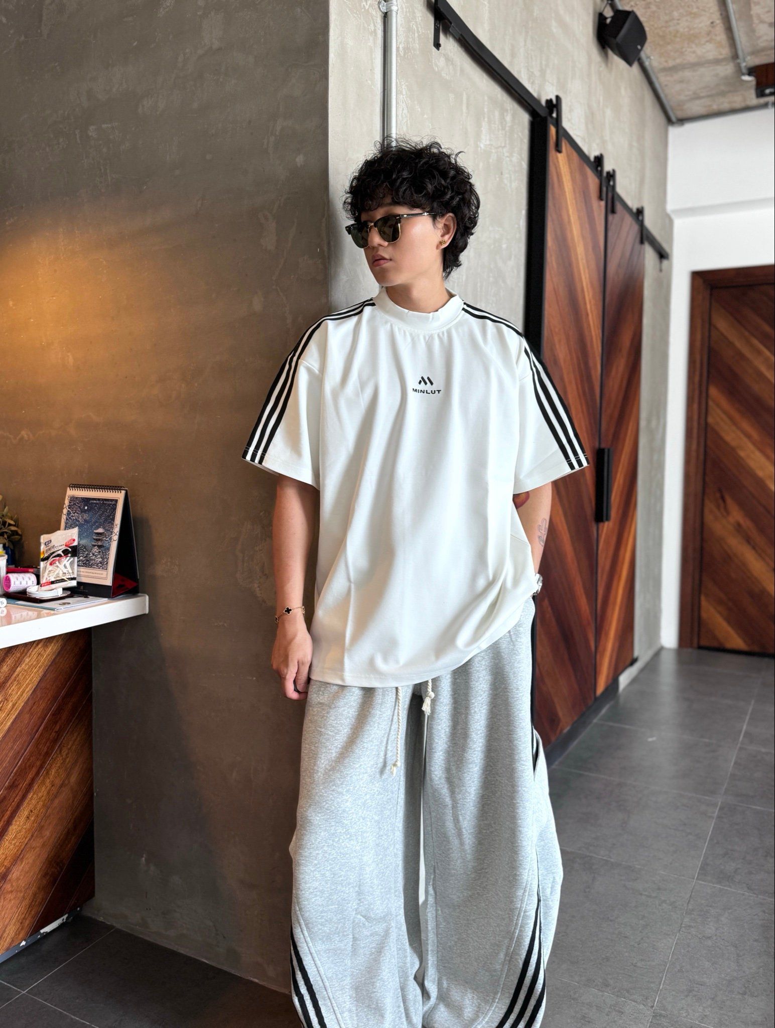 T-SHIRT 827