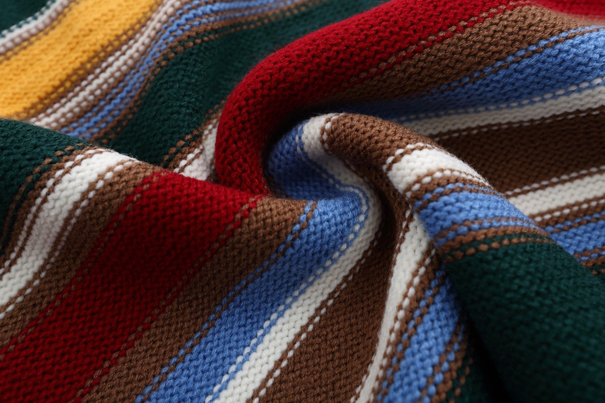 ÁO SWEATER 10