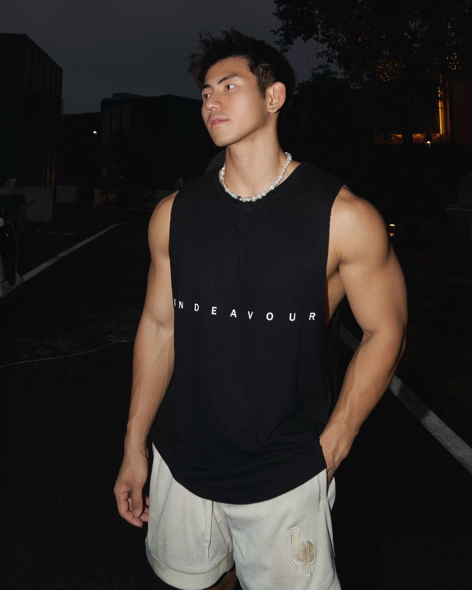 TANK TOP AT72 ĐEN