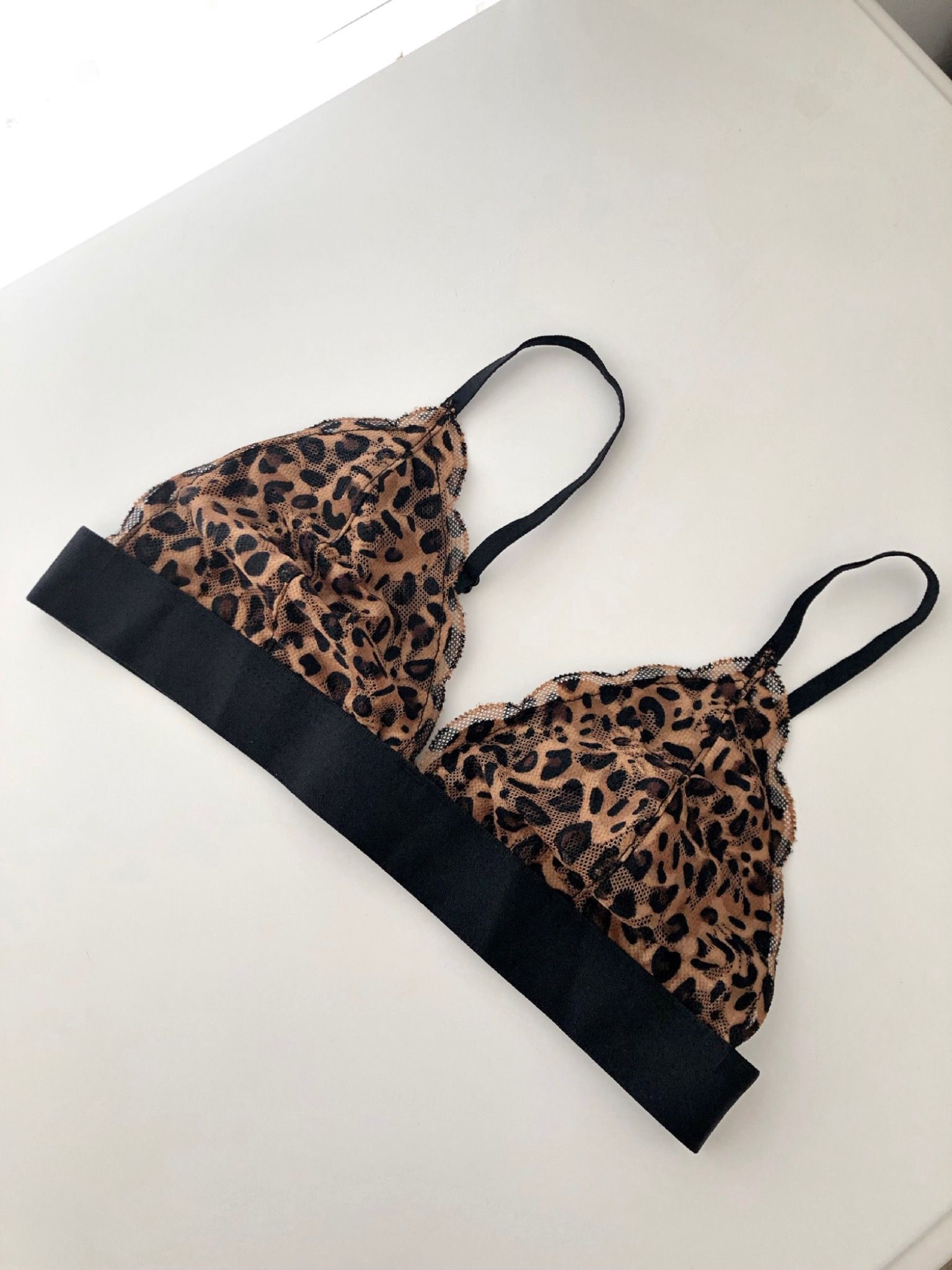 Áo Ren Leopard Lưng Thun